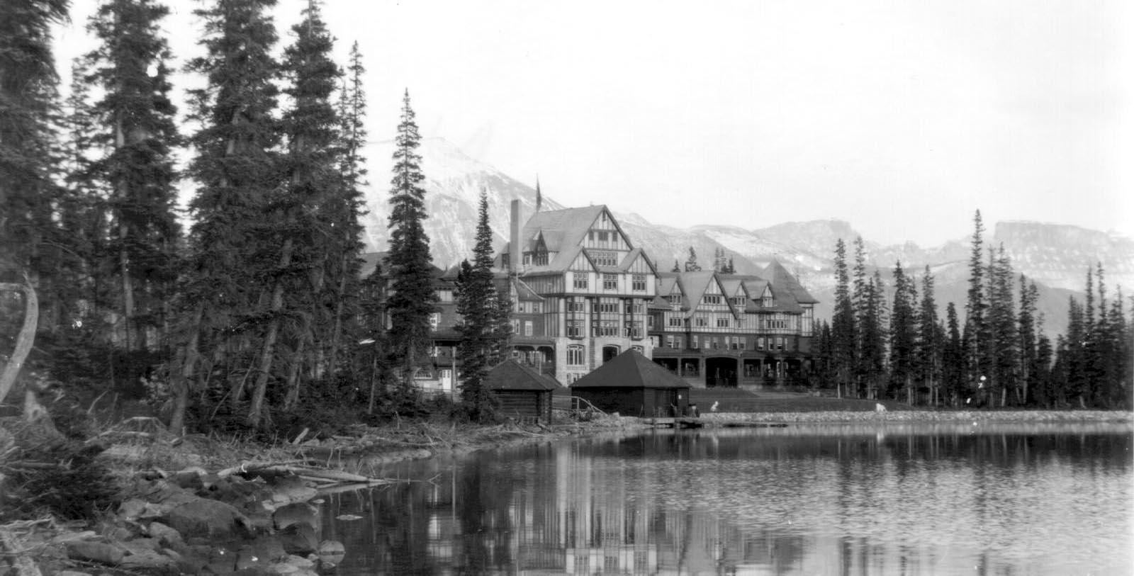 Our History - Fairmont Chateau Lake Louise